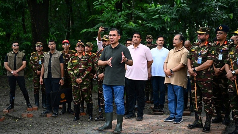 Prime Minister: People Have Deep Trust in the Army